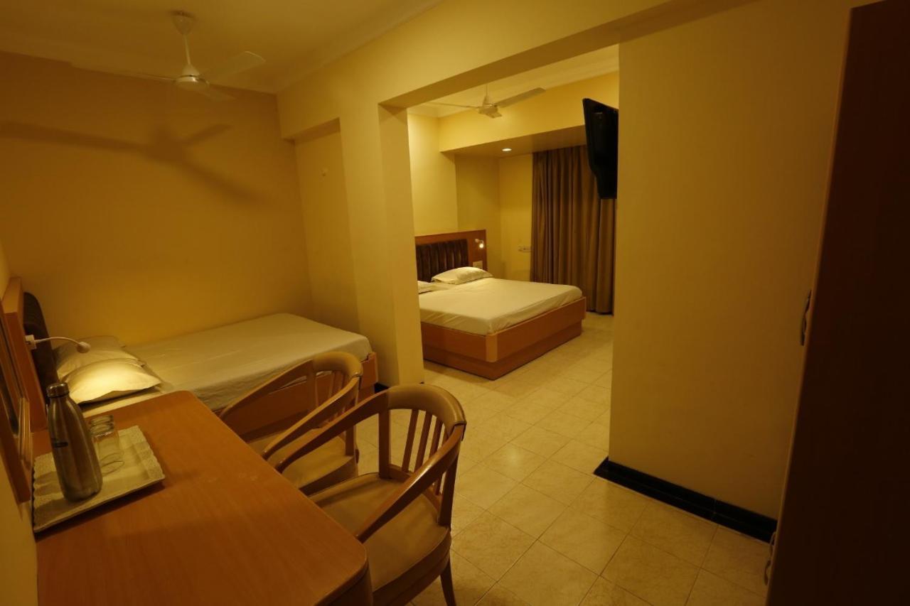 Hotel Ravikiran Alibaug Alībāg Ngoại thất bức ảnh