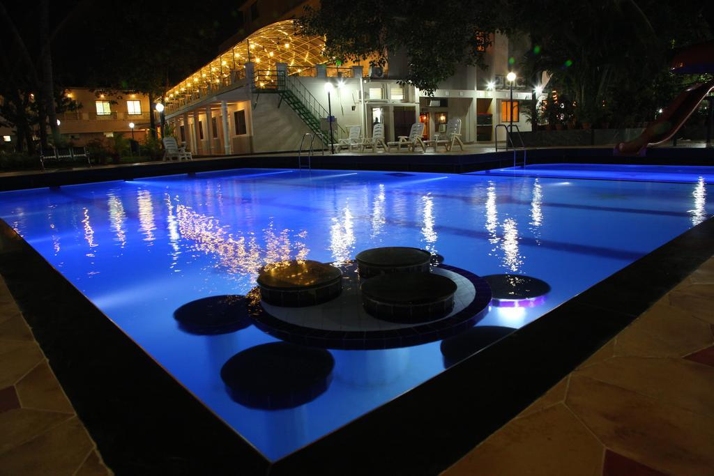 Hotel Ravikiran Alibaug Alībāg Ngoại thất bức ảnh